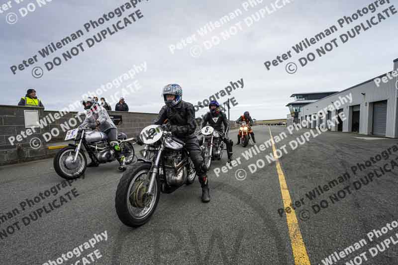anglesey no limits trackday;anglesey photographs;anglesey trackday photographs;enduro digital images;event digital images;eventdigitalimages;no limits trackdays;peter wileman photography;racing digital images;trac mon;trackday digital images;trackday photos;ty croes